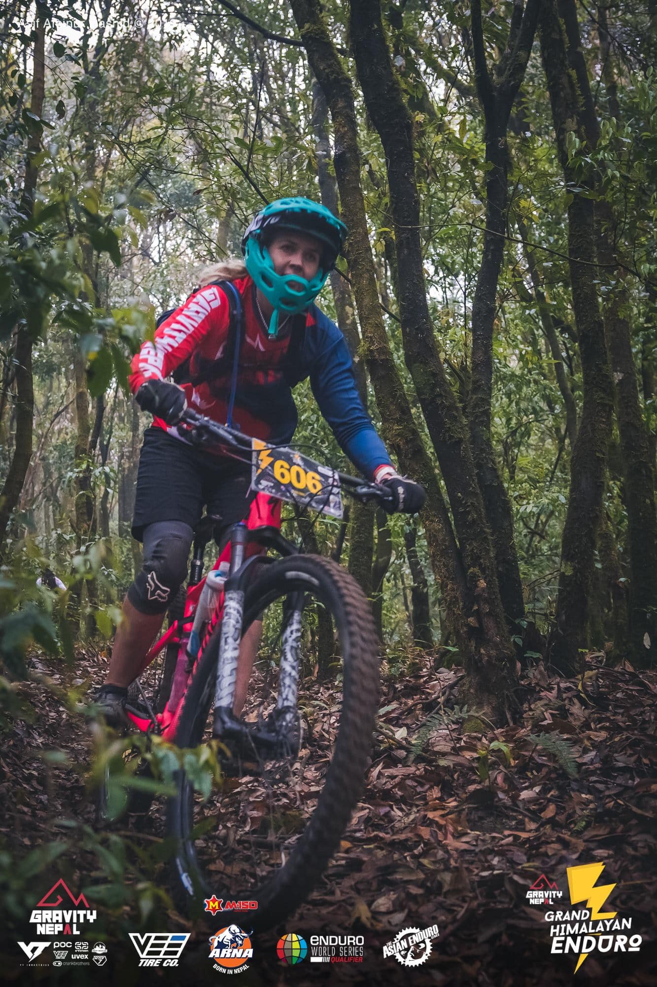 High-Altitude Enduro Singletrack Action - Nepal Himalayas #11