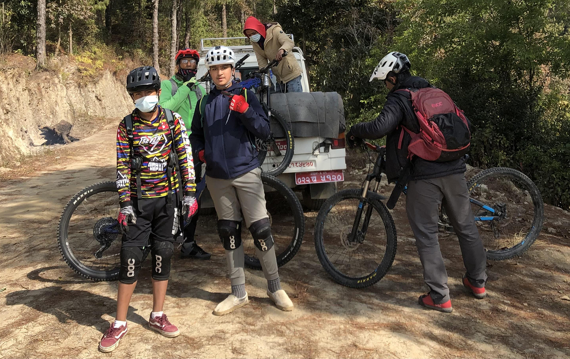 GNARLY MTB Skills Clinic & Advanced Technical Trail Riding Masterclass