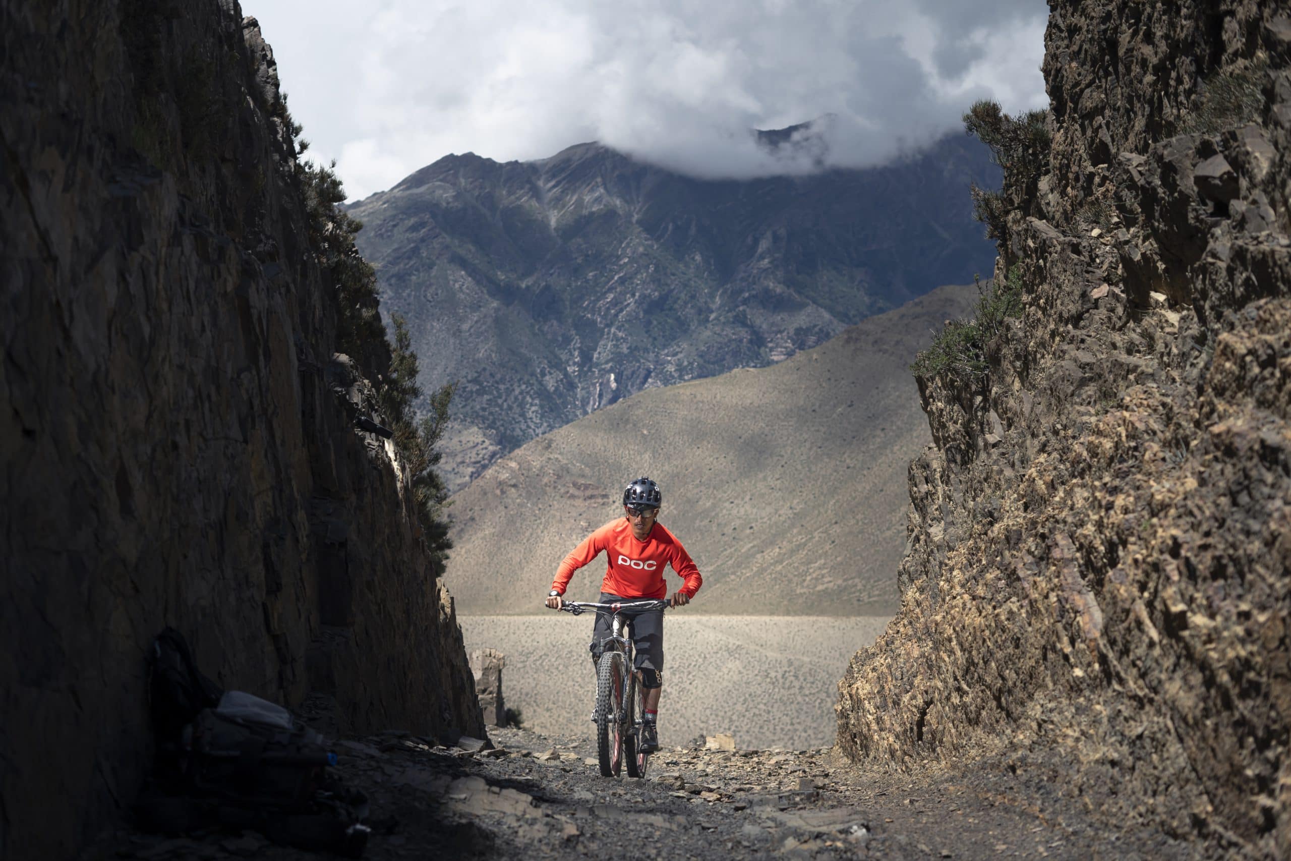 High-Altitude Enduro Singletrack Action - Nepal Himalayas #14